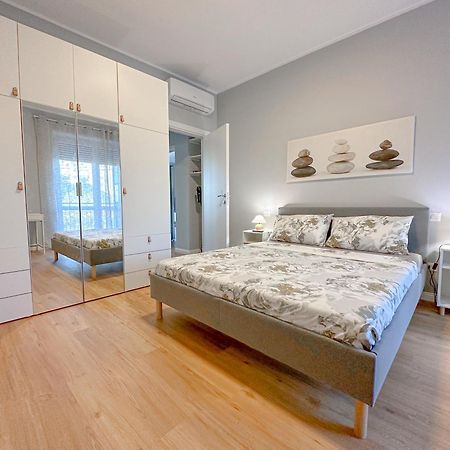 Torre 24 - Luxury Naviglio Suite Mediolan Zewnętrze zdjęcie