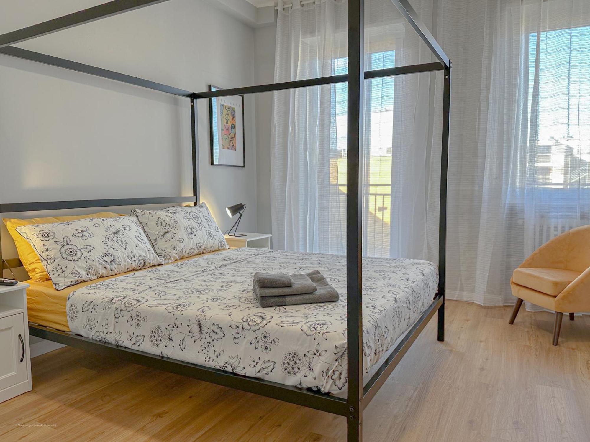 Torre 24 - Luxury Naviglio Suite Mediolan Zewnętrze zdjęcie